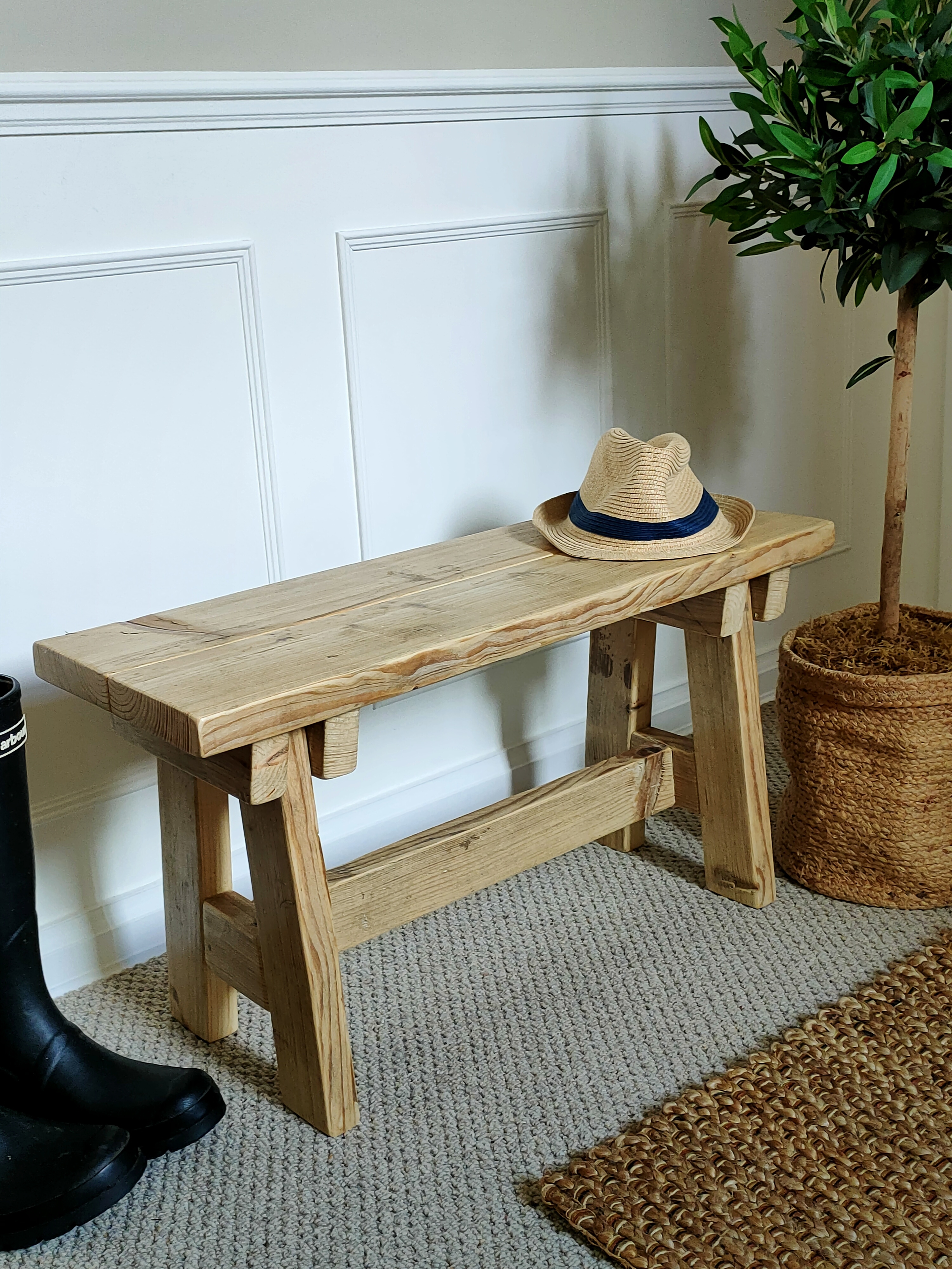 Hall Bench